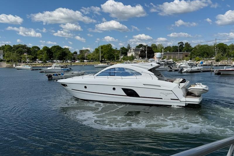 2015 Beneteau Gran Turismo 49