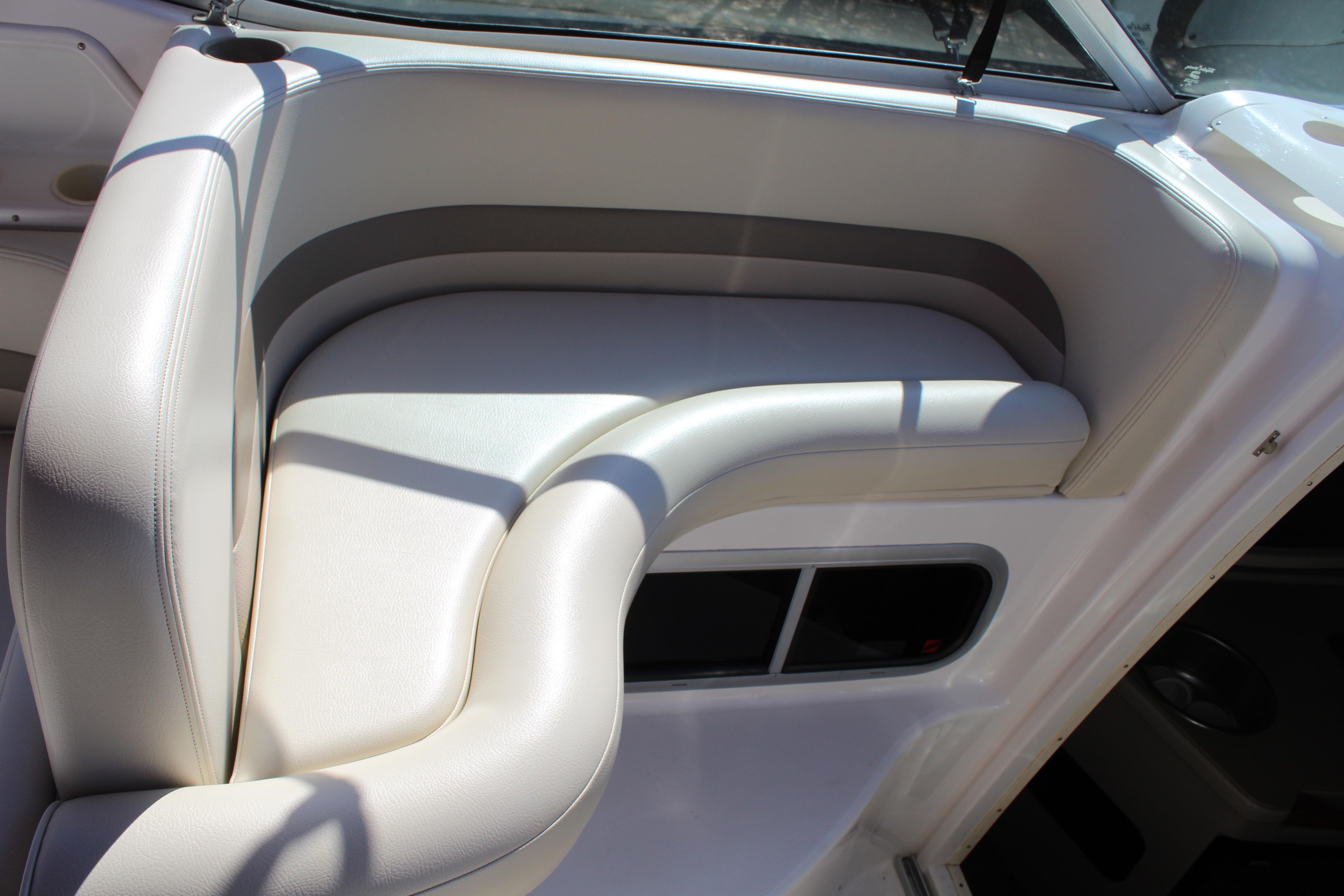 2004 Chaparral Signature 260 - 14