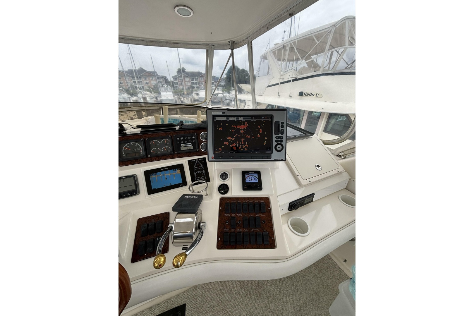1999 Sea Ray 480 Sedan Bridge - Image 23