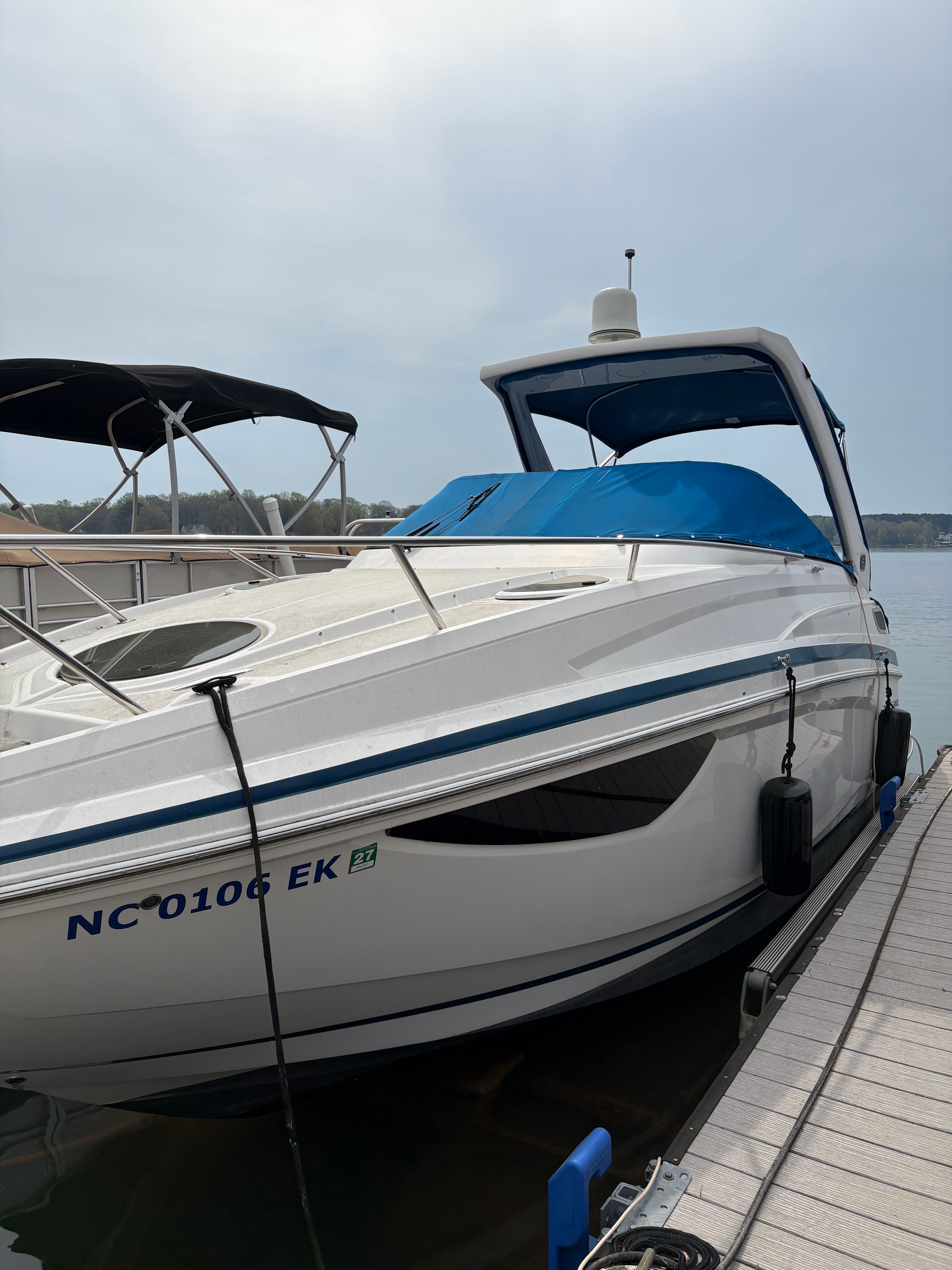2019 Regal 28 Express