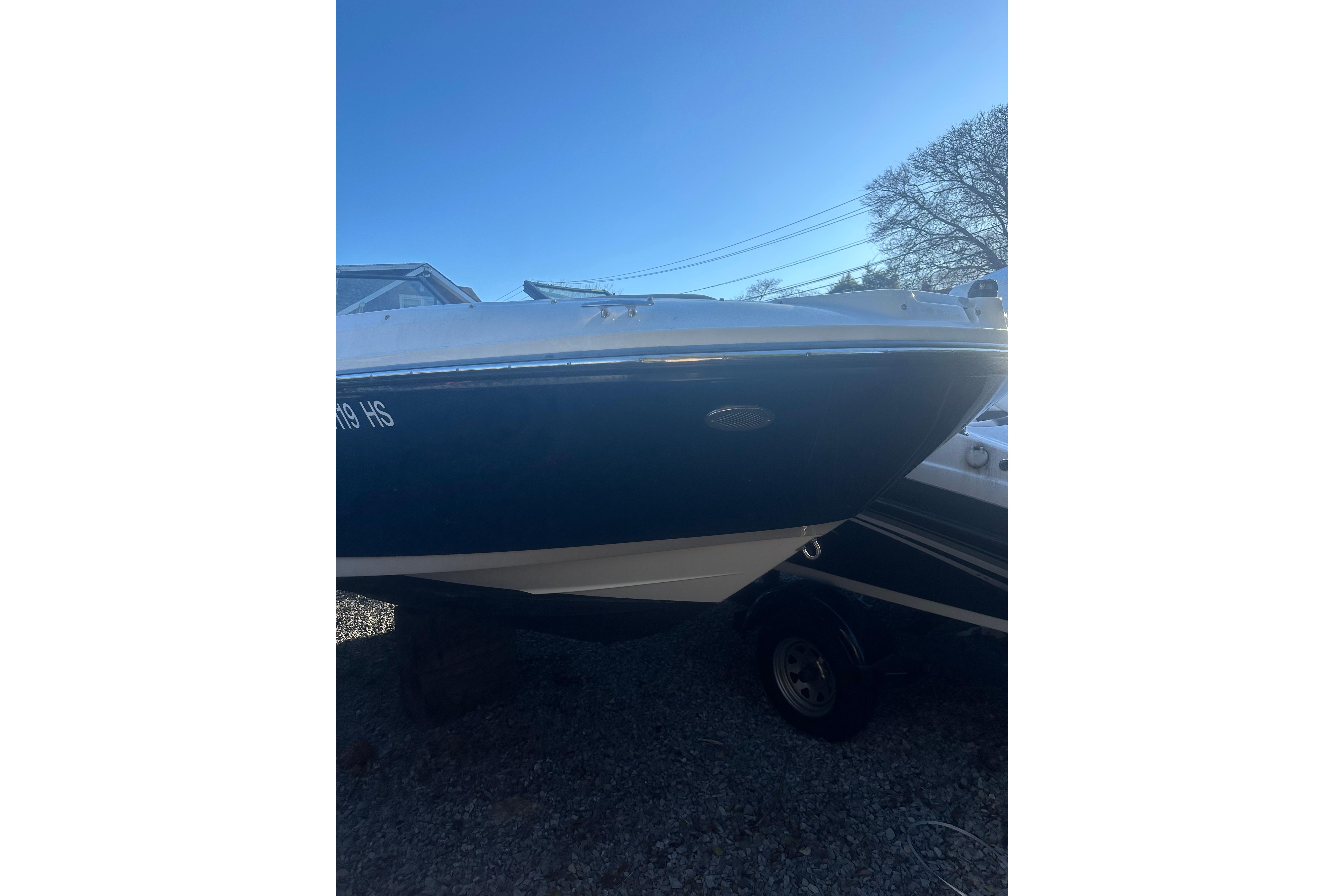 2023 Sea Ray SPX 230 Outboard
