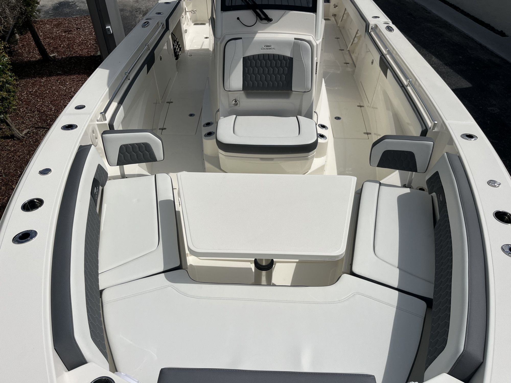 2026 Cobia 305 Center Console - 25