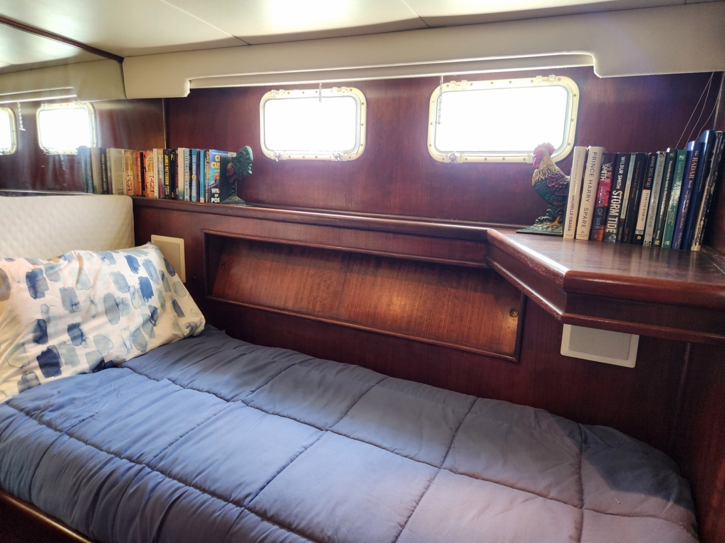 1978 Hatteras 53 Motor Yacht - Image 38