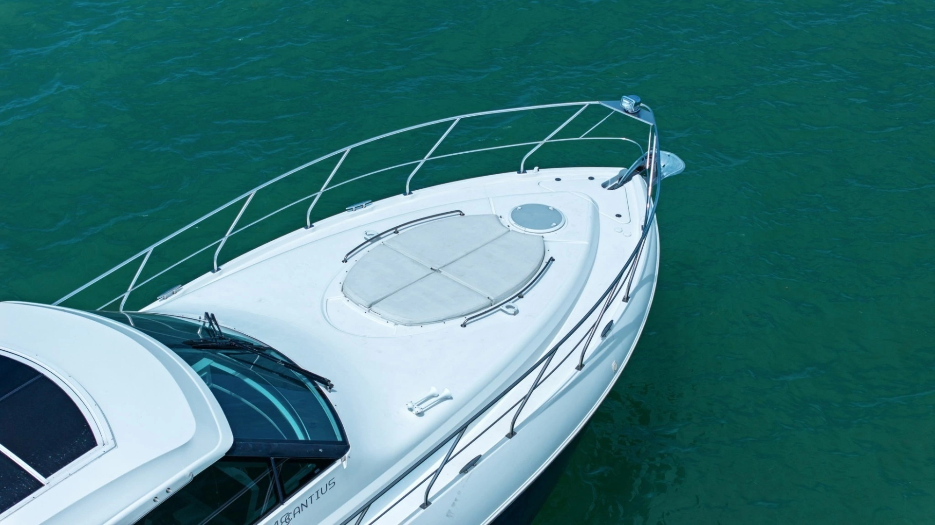 2014 Cruisers Yachts 48 Cantius - Image 59
