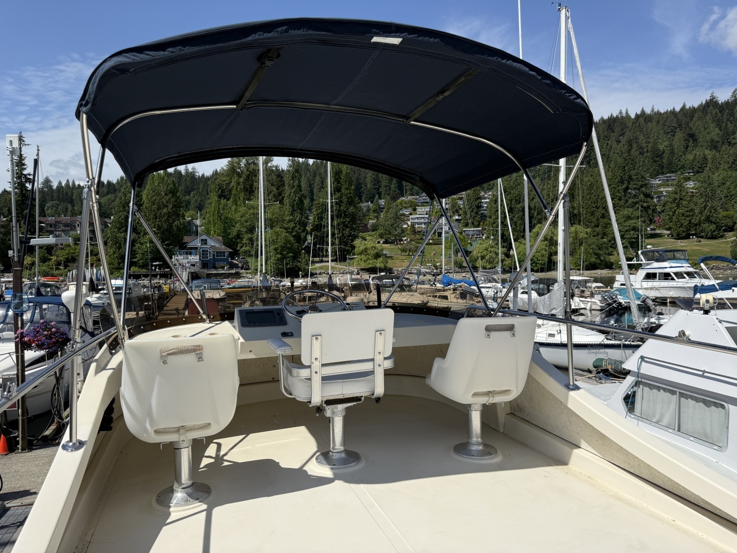 1994 Camano 31 Troll - Image 23