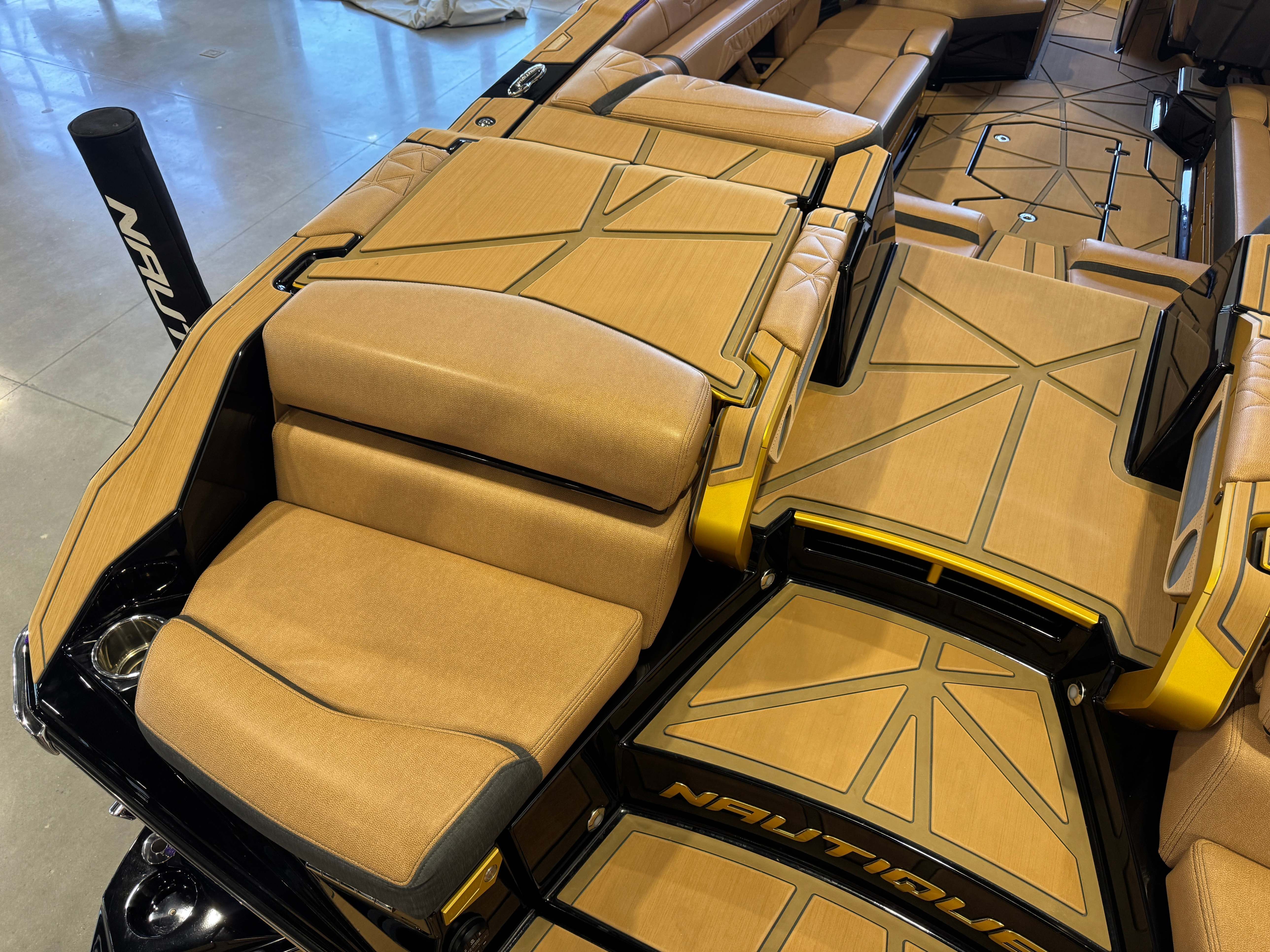 2025 Nautique Super Air Nautique G25 Paragon - 10