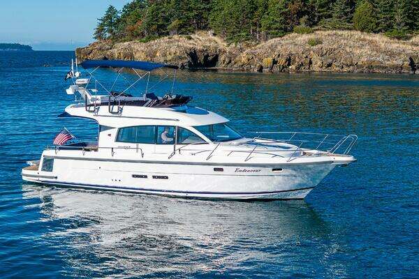 2023 Nimbus 405 Flybridge