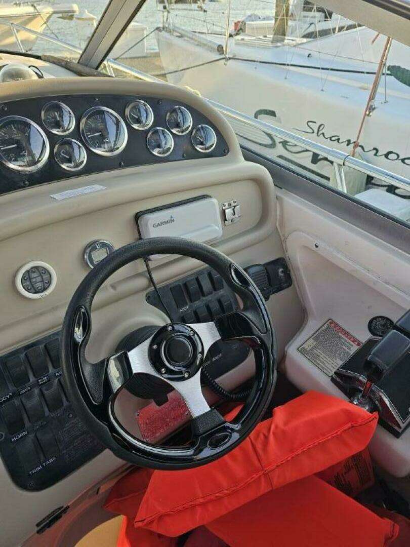 1998 Sea Ray Sundancer - Image 12