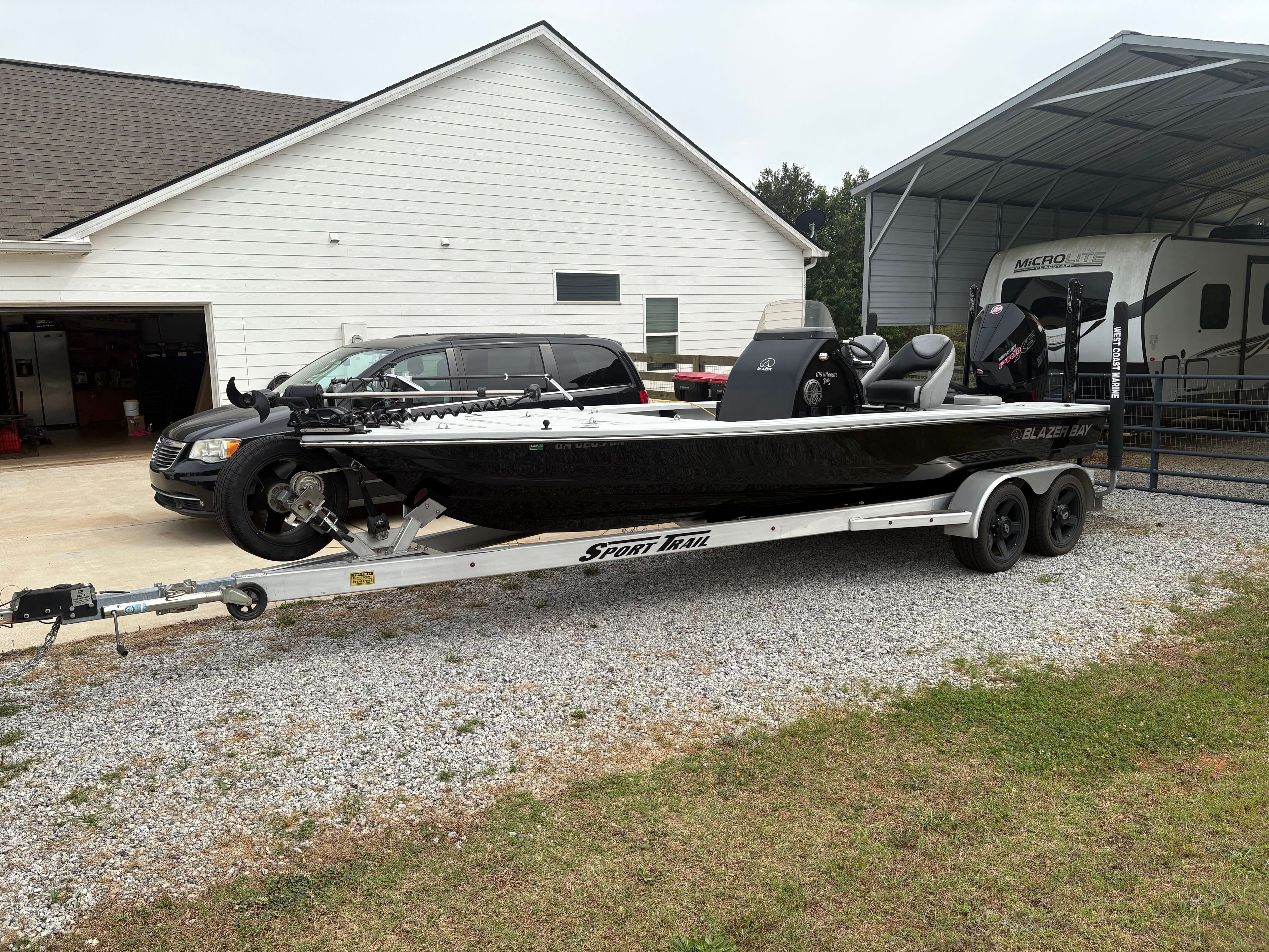 2021 Blazer 675 Ultimate Bay