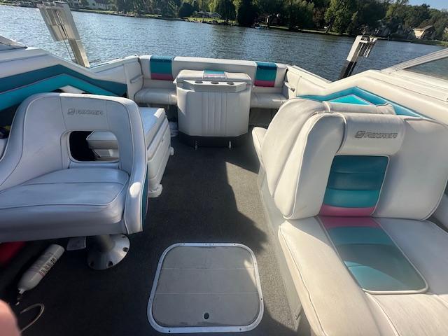 1994 Rinker Festiva - 6