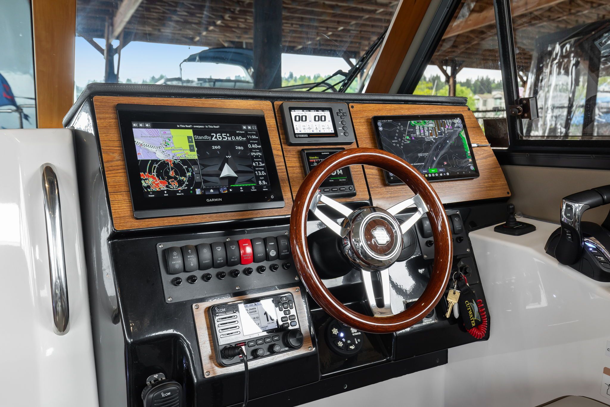 2022 Cutwater C-288 Coupe - 18