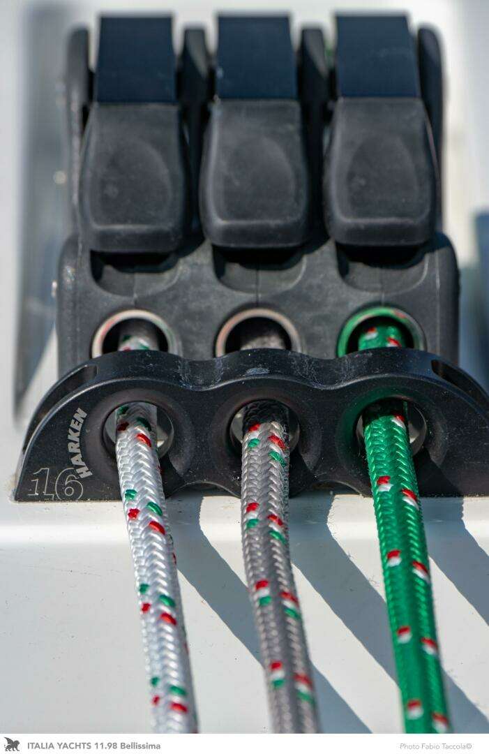 2026 Italia Yachts 11.98 - Image 19