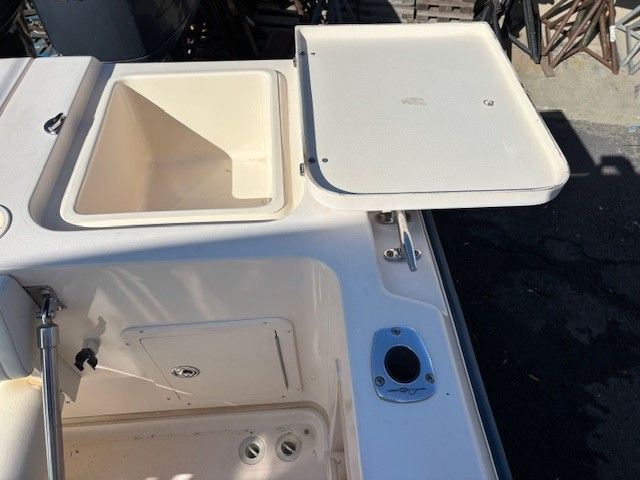 2007 Grady-White Gulfstream 232 - 11