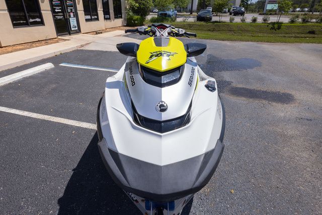 2016 Sea-Doo RXT 300 - 7