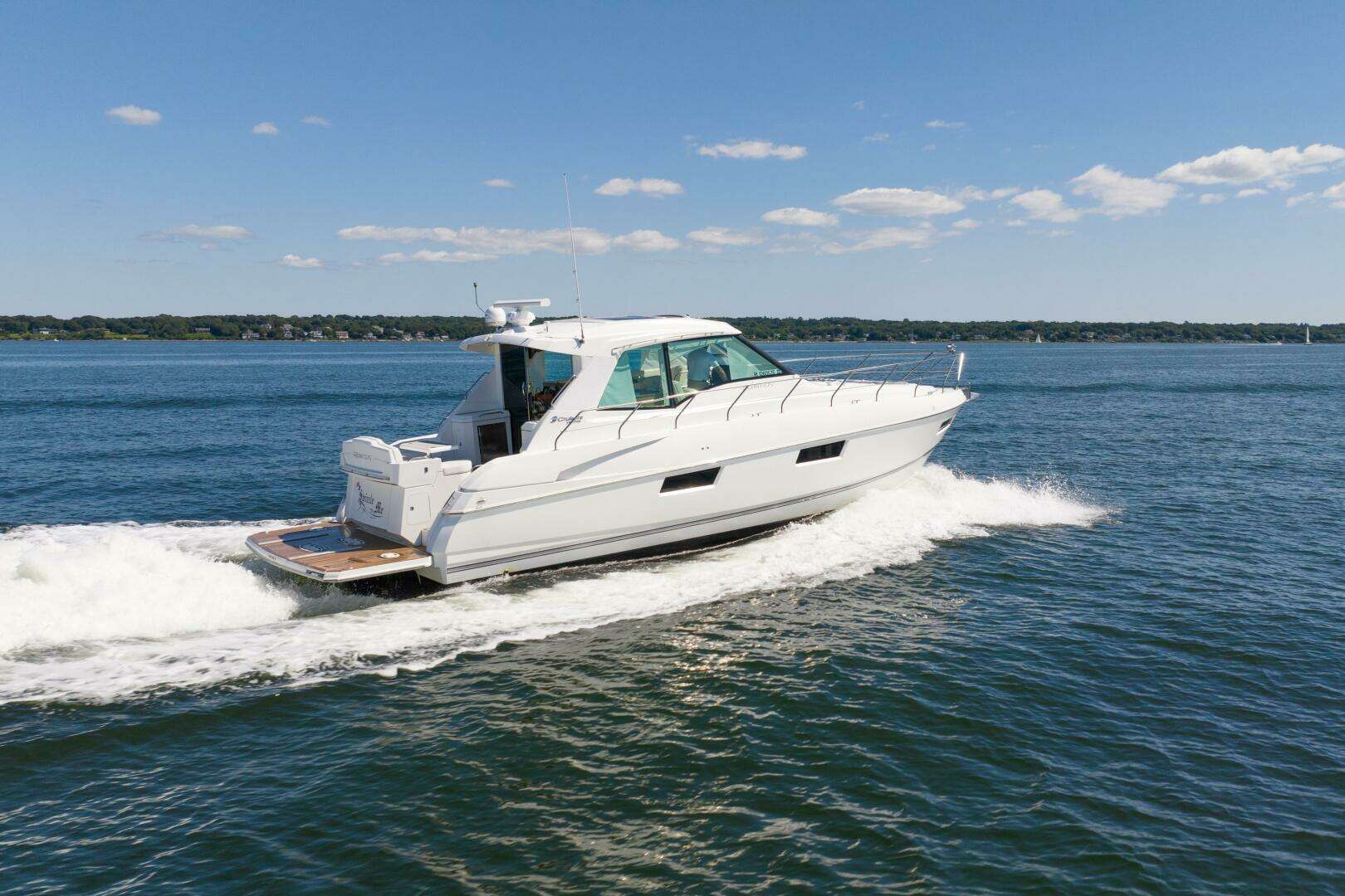 2013 Cruisers Yachts 48 Cantius - Image 39