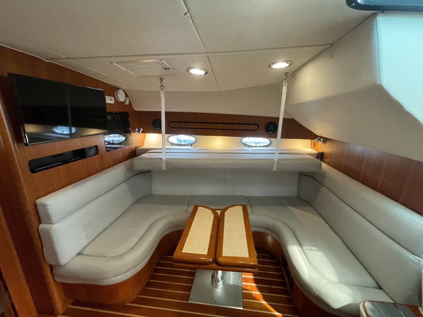 2004 Tiara Yachts 3800 Open - Image 33