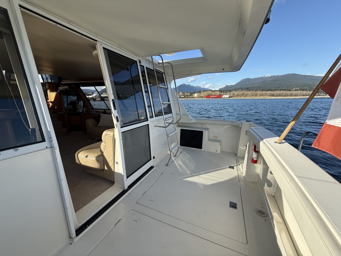 1998 Bayliner 4788 - Image 11