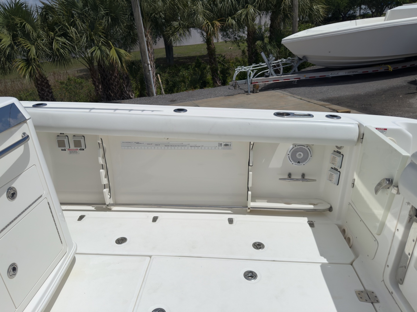 2016 Boston Whaler 350 Outrage - Image 73