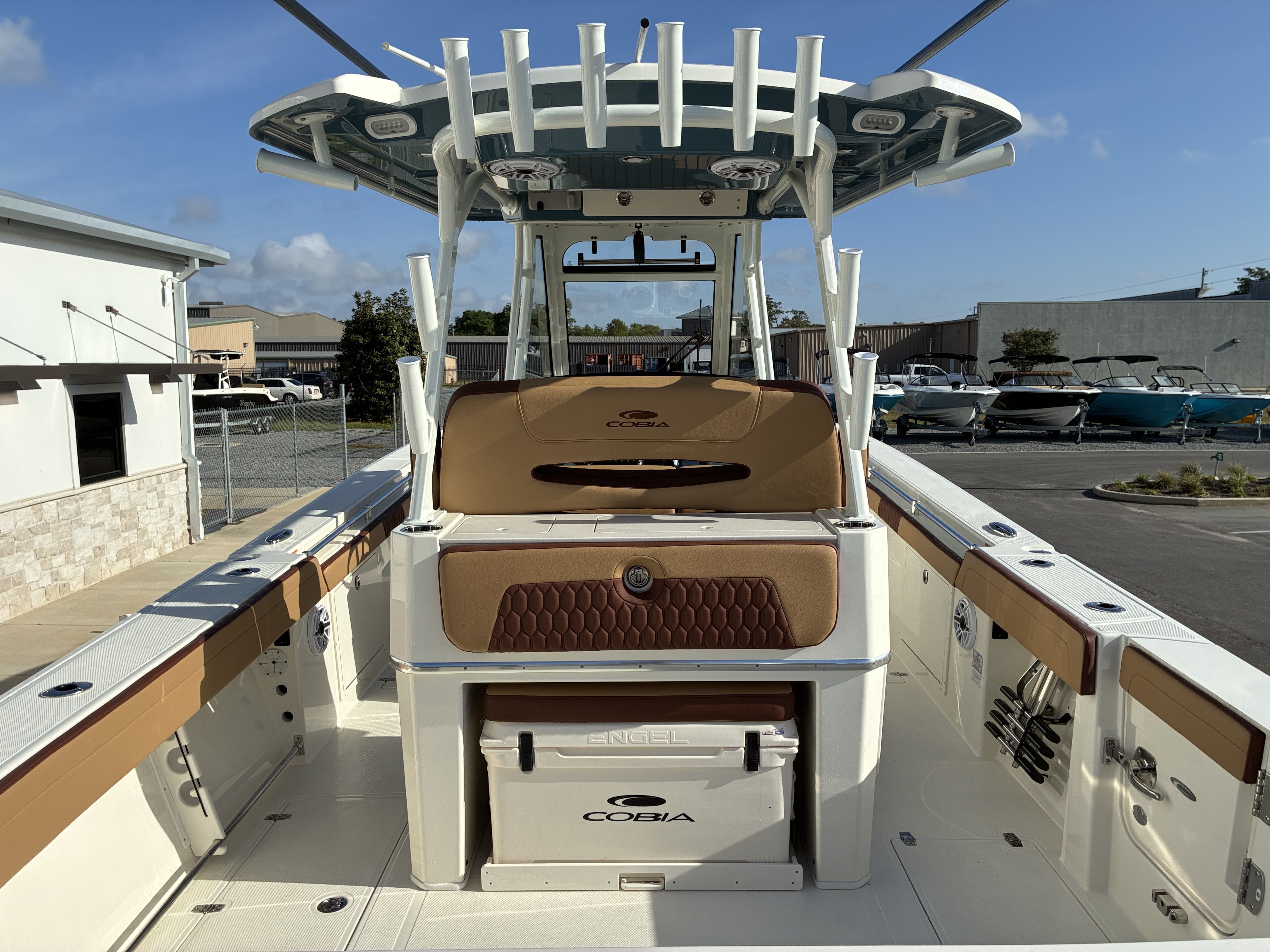 2026 Cobia 305CC - 22