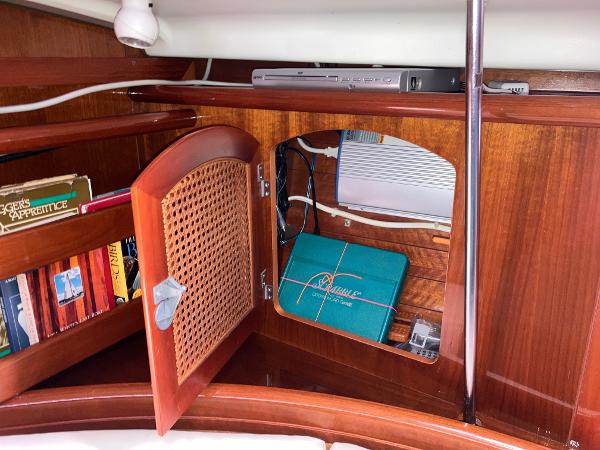 1998 Beneteau America Oceanis 411 - 17