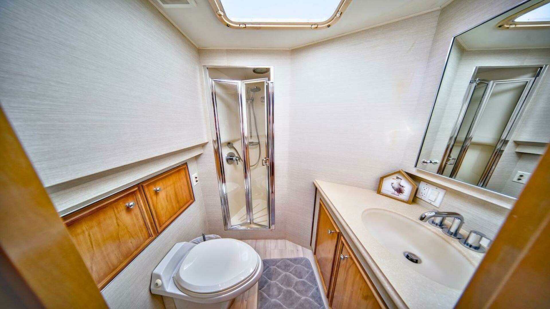 1998 Hatteras Sport Deck - Image 57