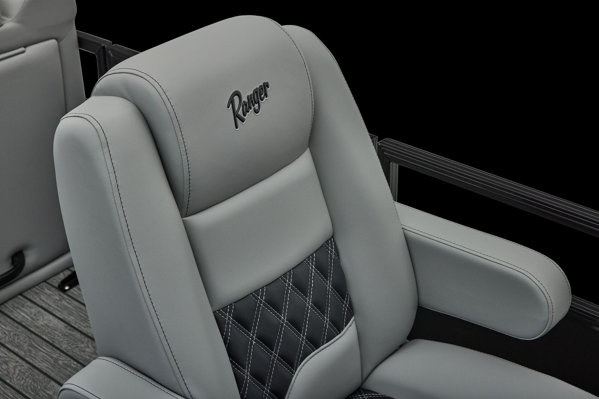 2026 Ranger 220FC - 32