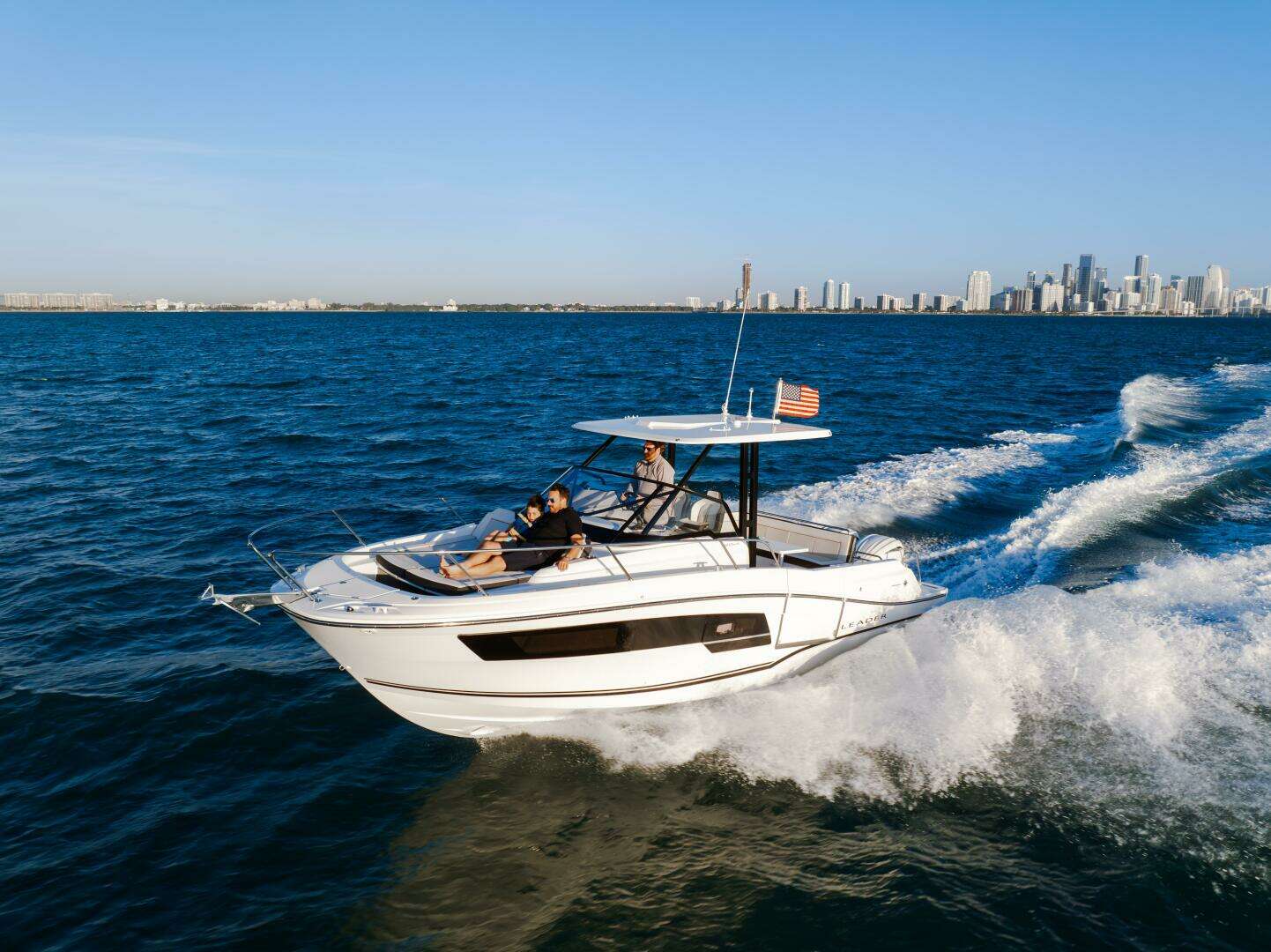 2026 Jeanneau Leader 9.0 WA - Image 18