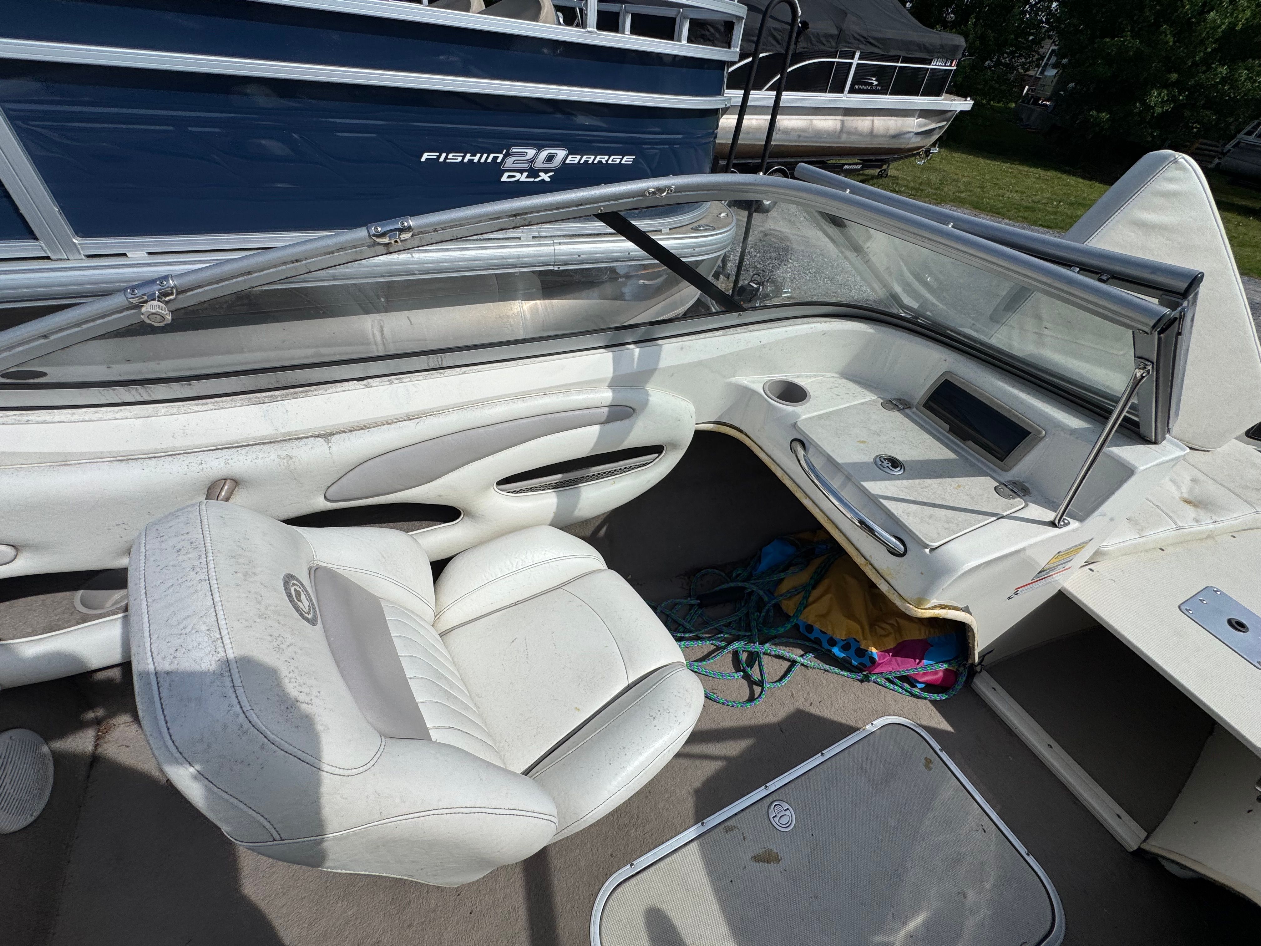 2009 Stingray 199 FX - 8