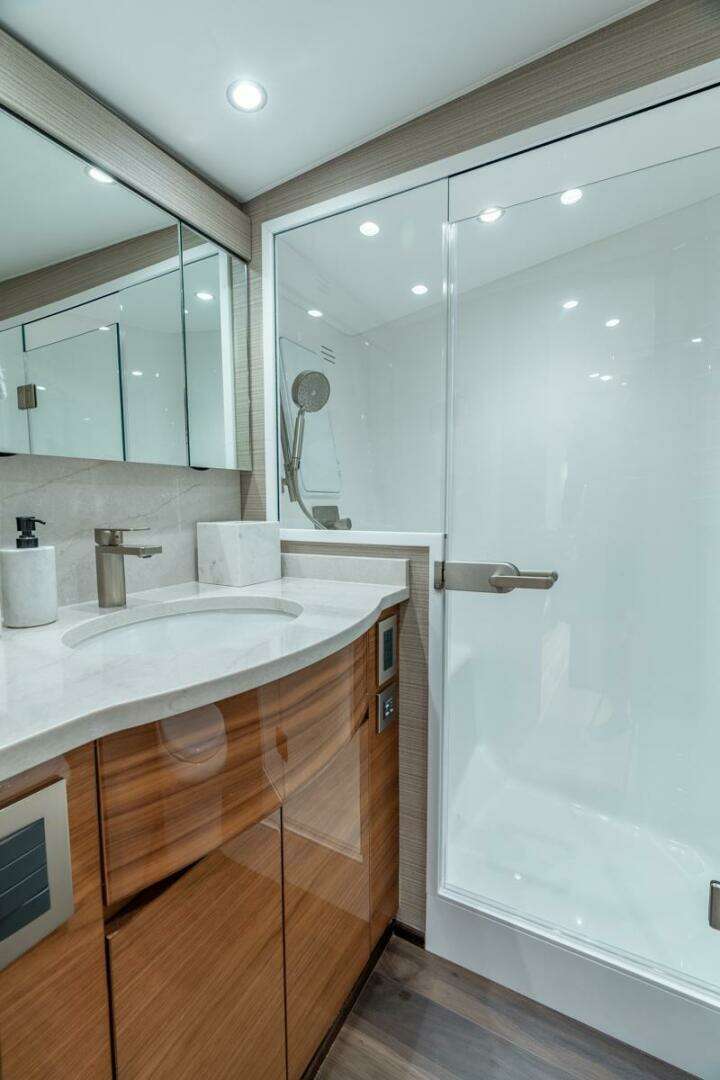 2026 Viking 54 Convertible - Image 5