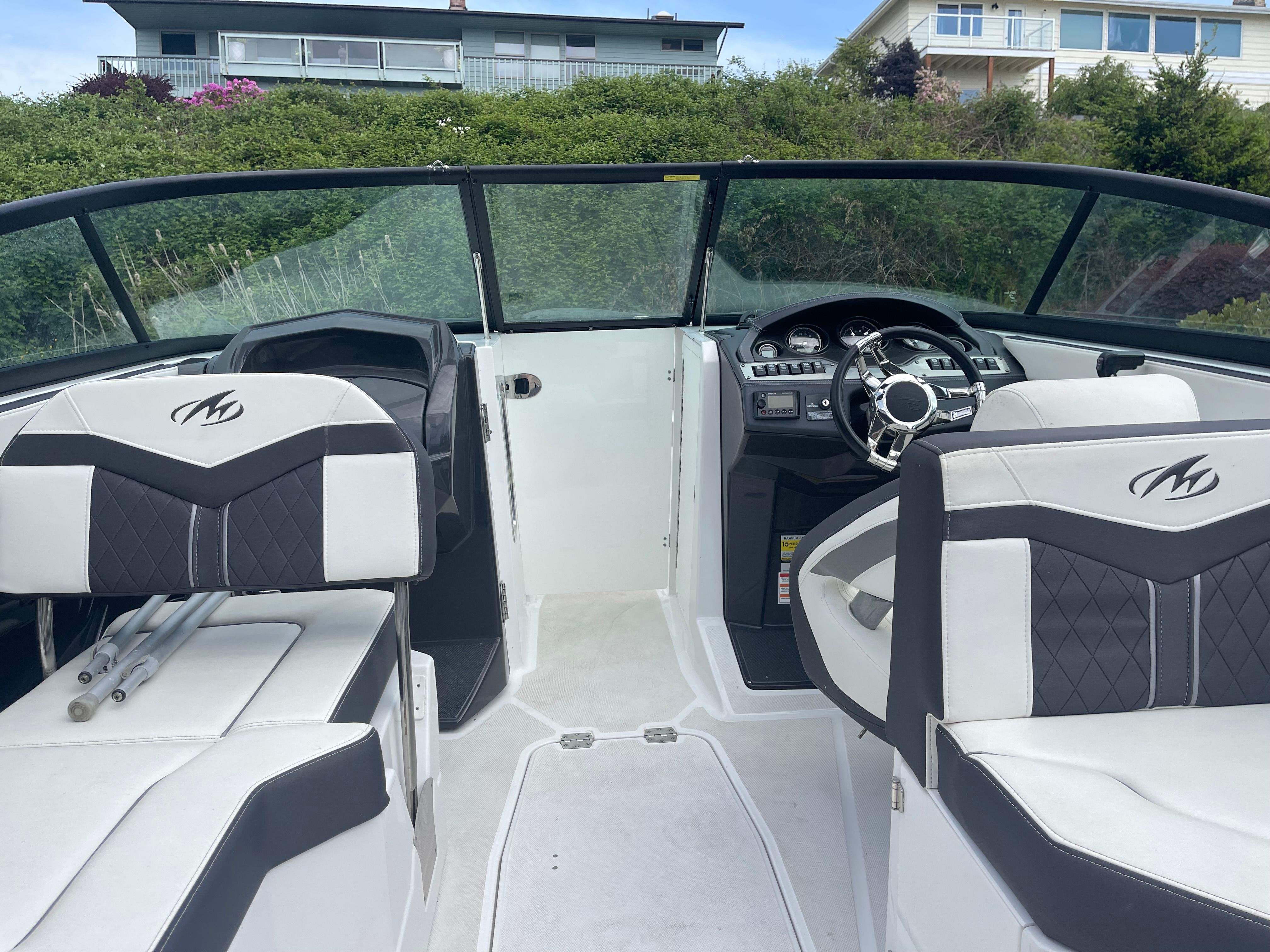 Interior of a 2019 Monterey 258SS Super Sport boat.