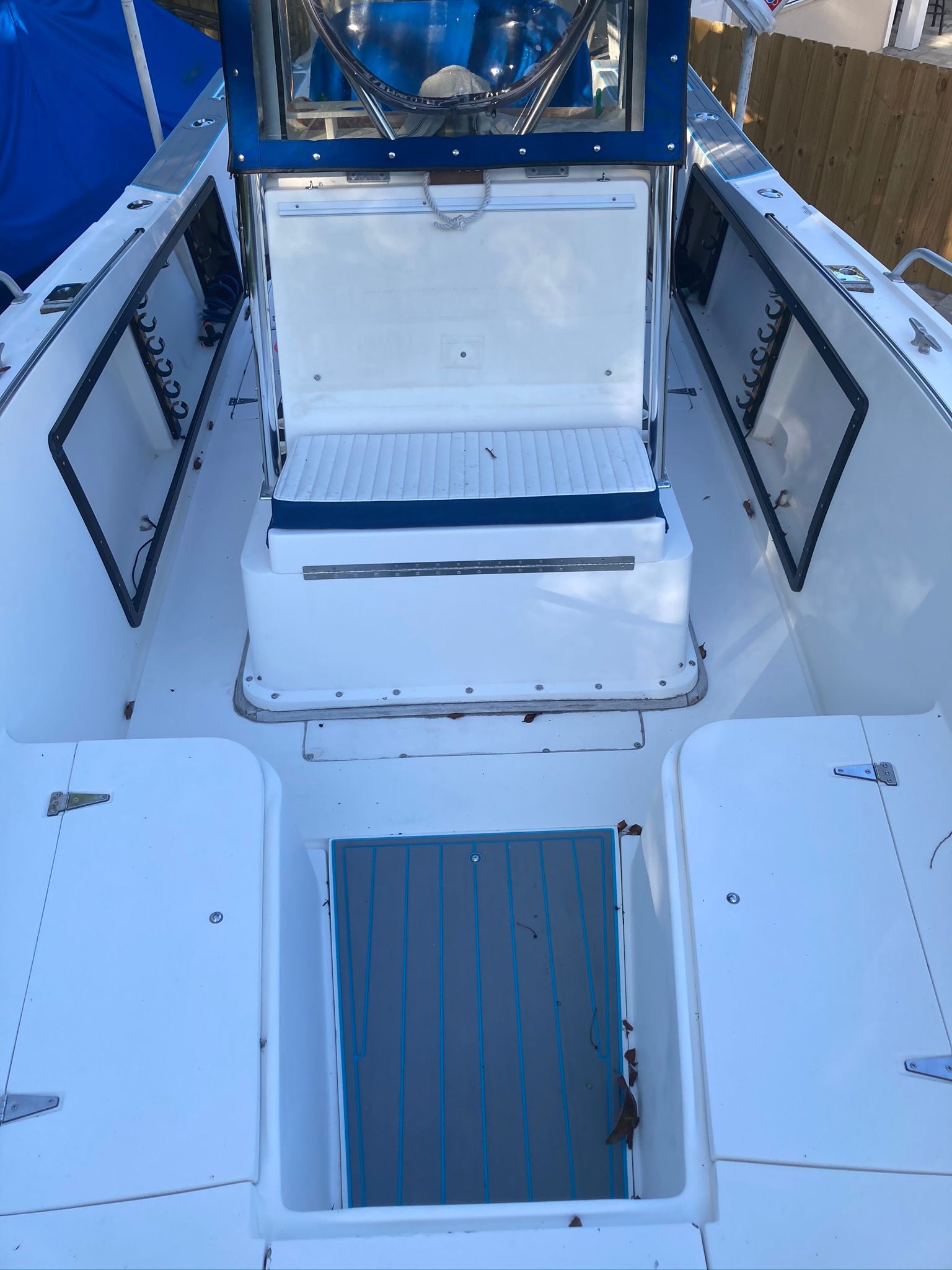 1990 Mako 241 Center Console - 7