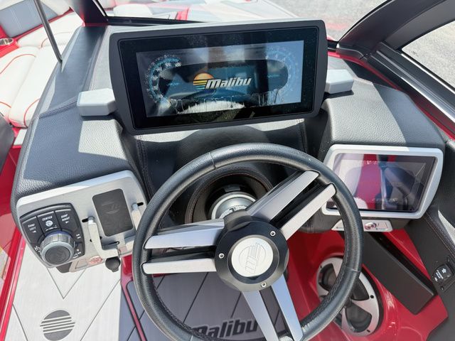 2019 Malibu Wakesetter 25 LSV - 19