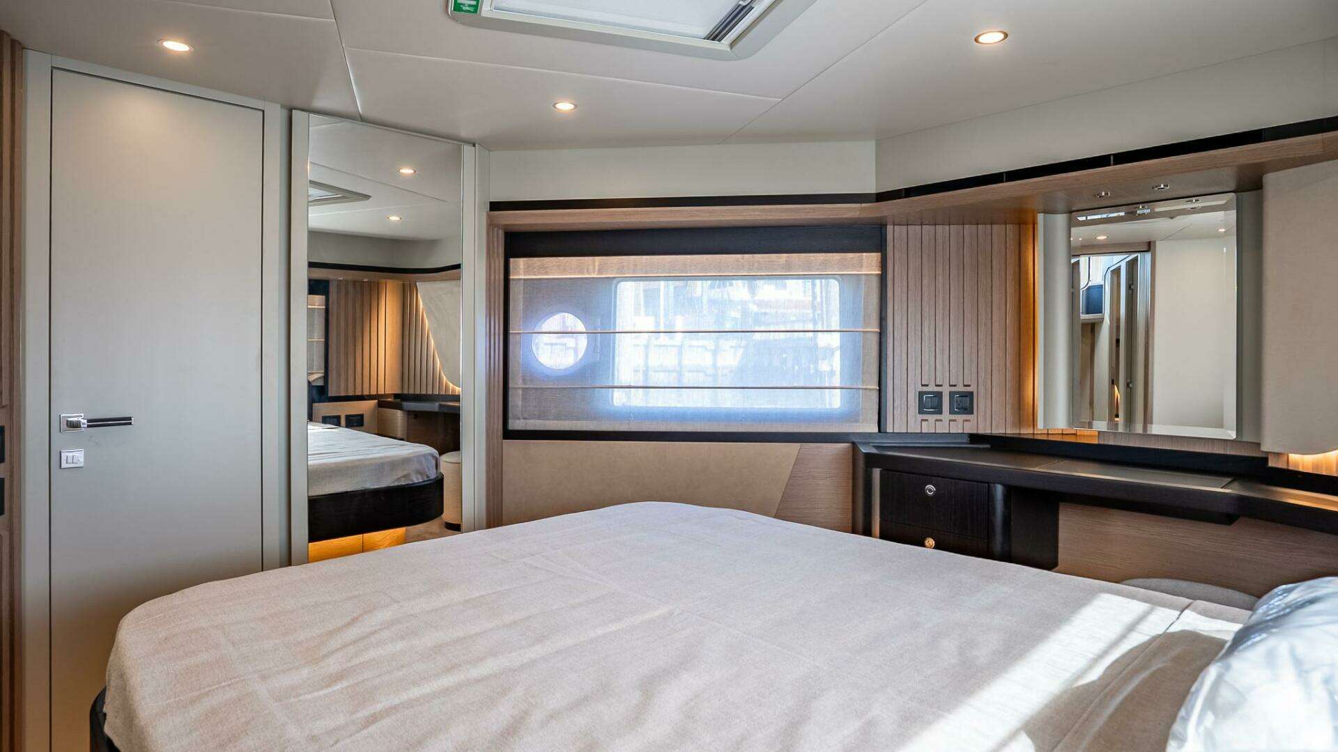 2026 Absolute Navetta 58 - Image 30