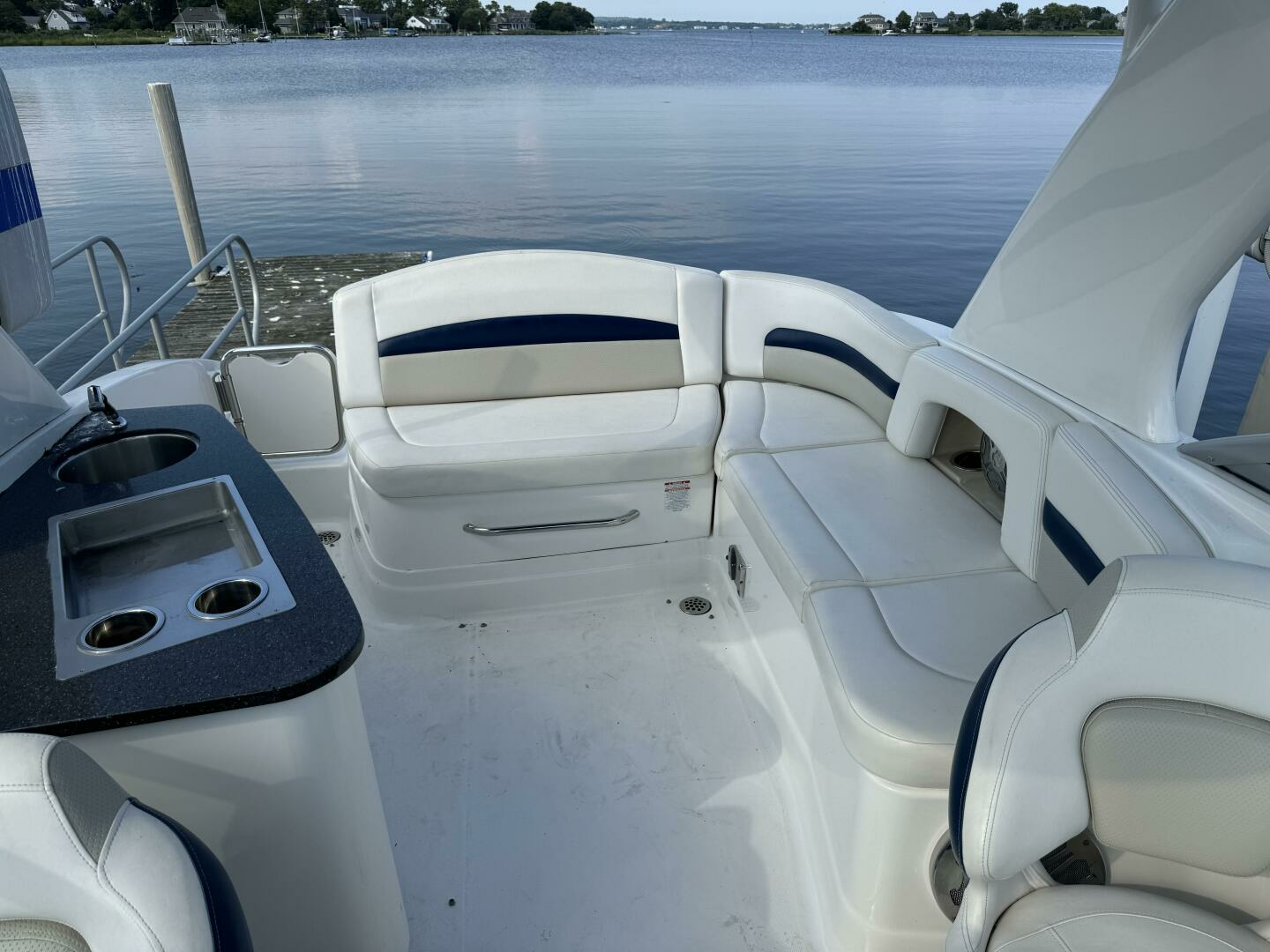 2012 Chaparral 264 Sunesta - Image 7