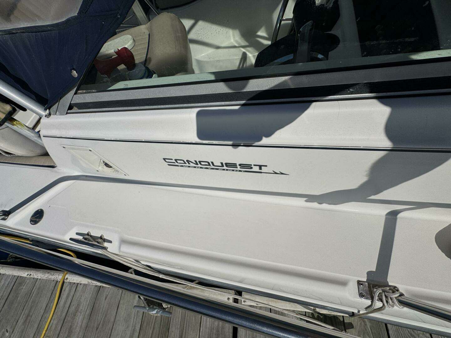 1999 Boston Whaler 28 Conquest - Image 10