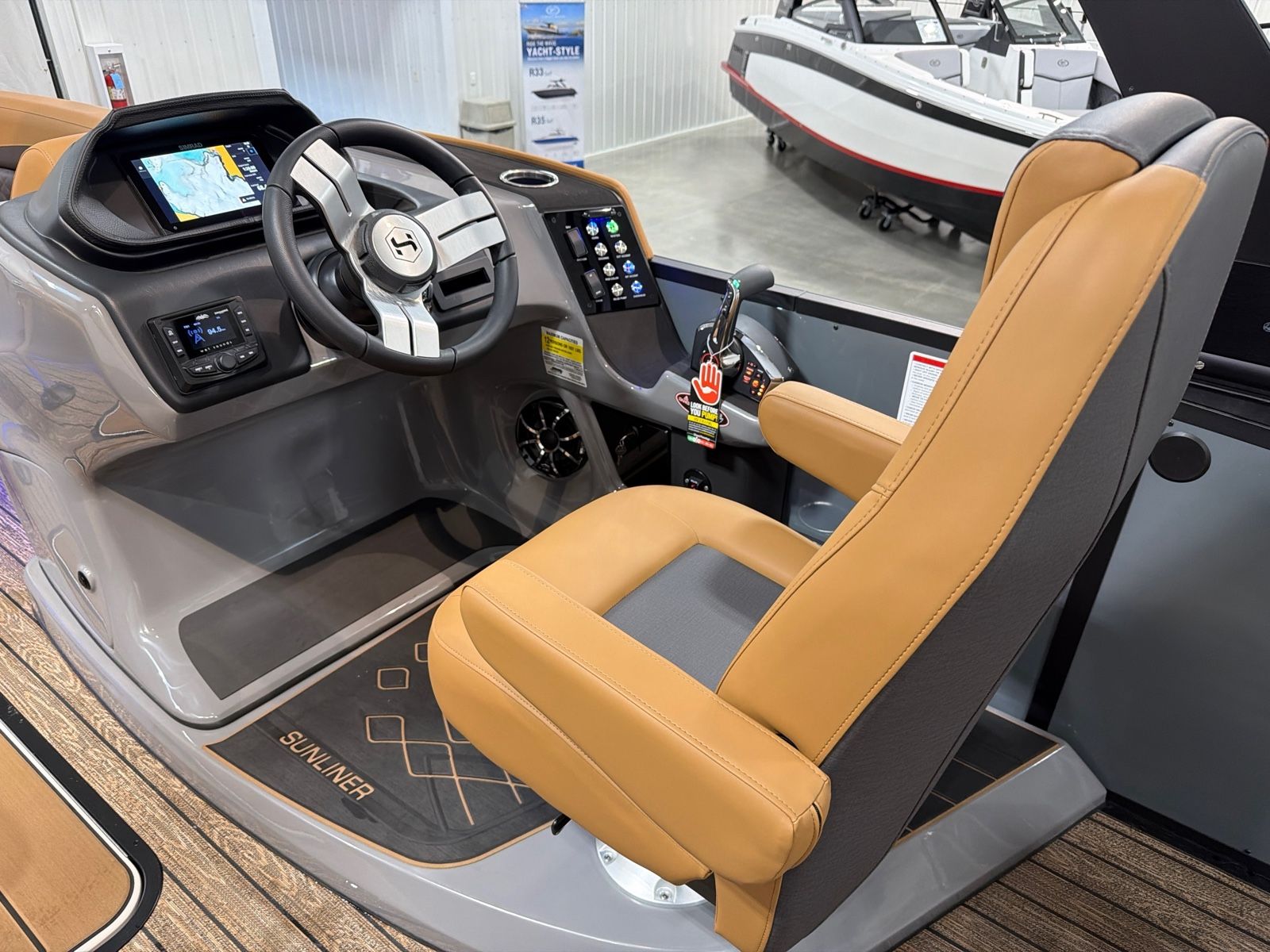 2026 Harris Sunliner 230 - 13