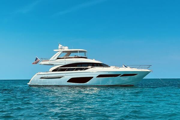 2021 Princess F70
