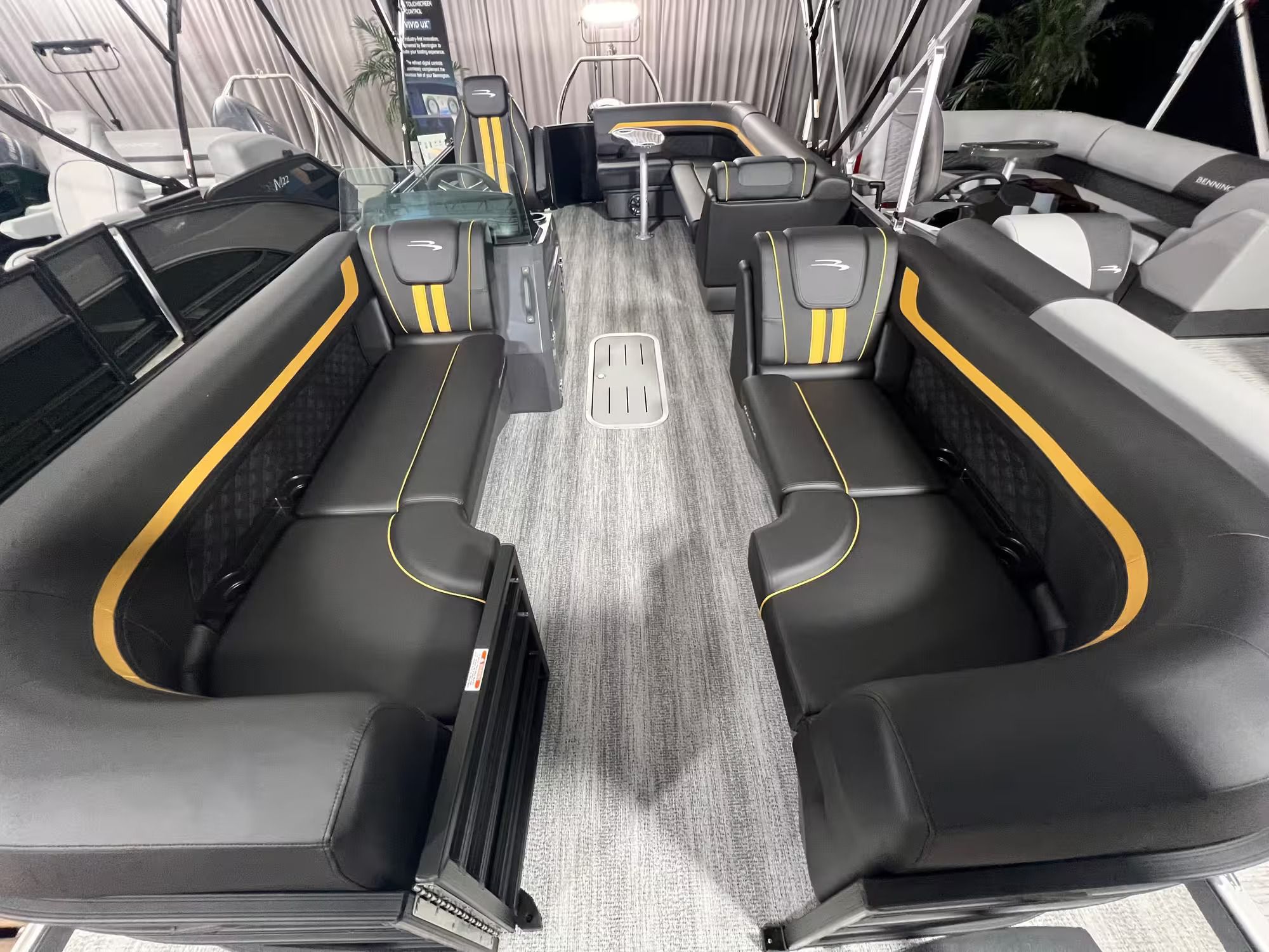 2027 Bennington 23SL - 3