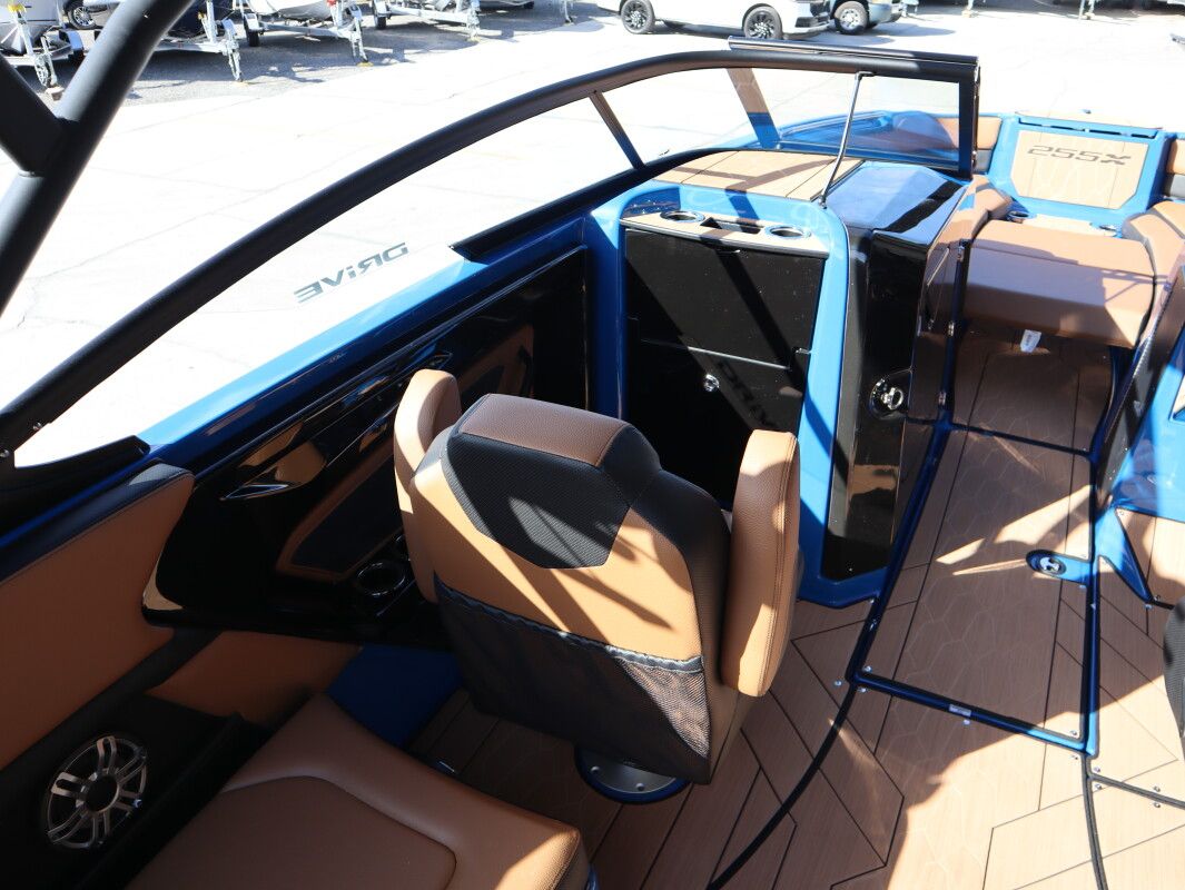 2026 Yamaha Boats 255XD - 15