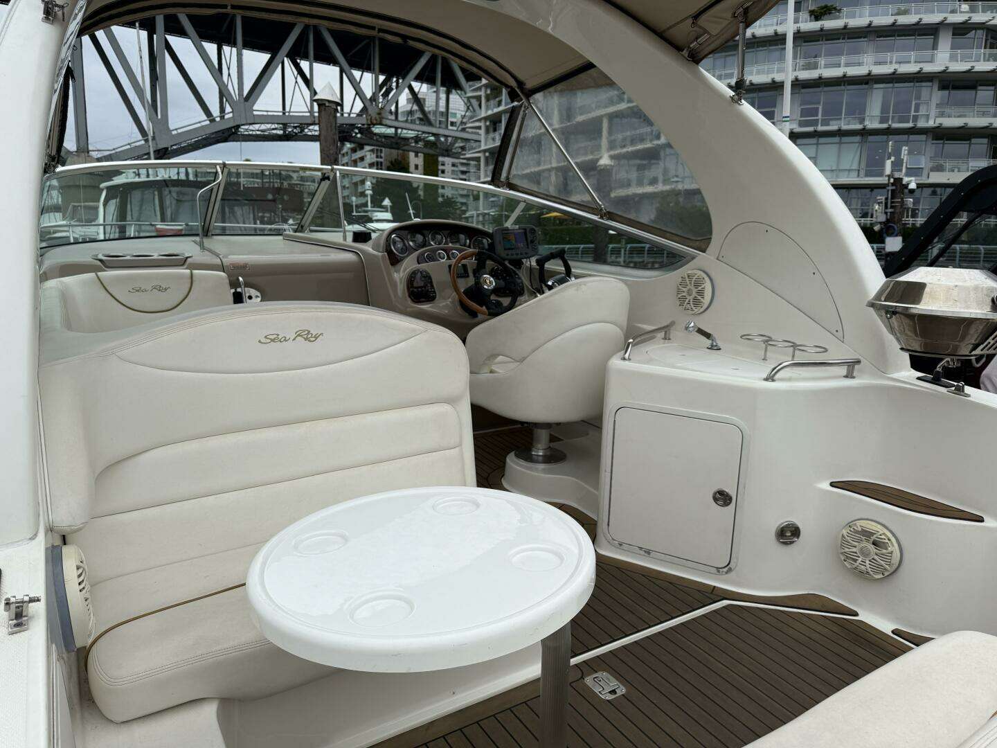 2002 Sea Ray 280 Sundancer - Image 12