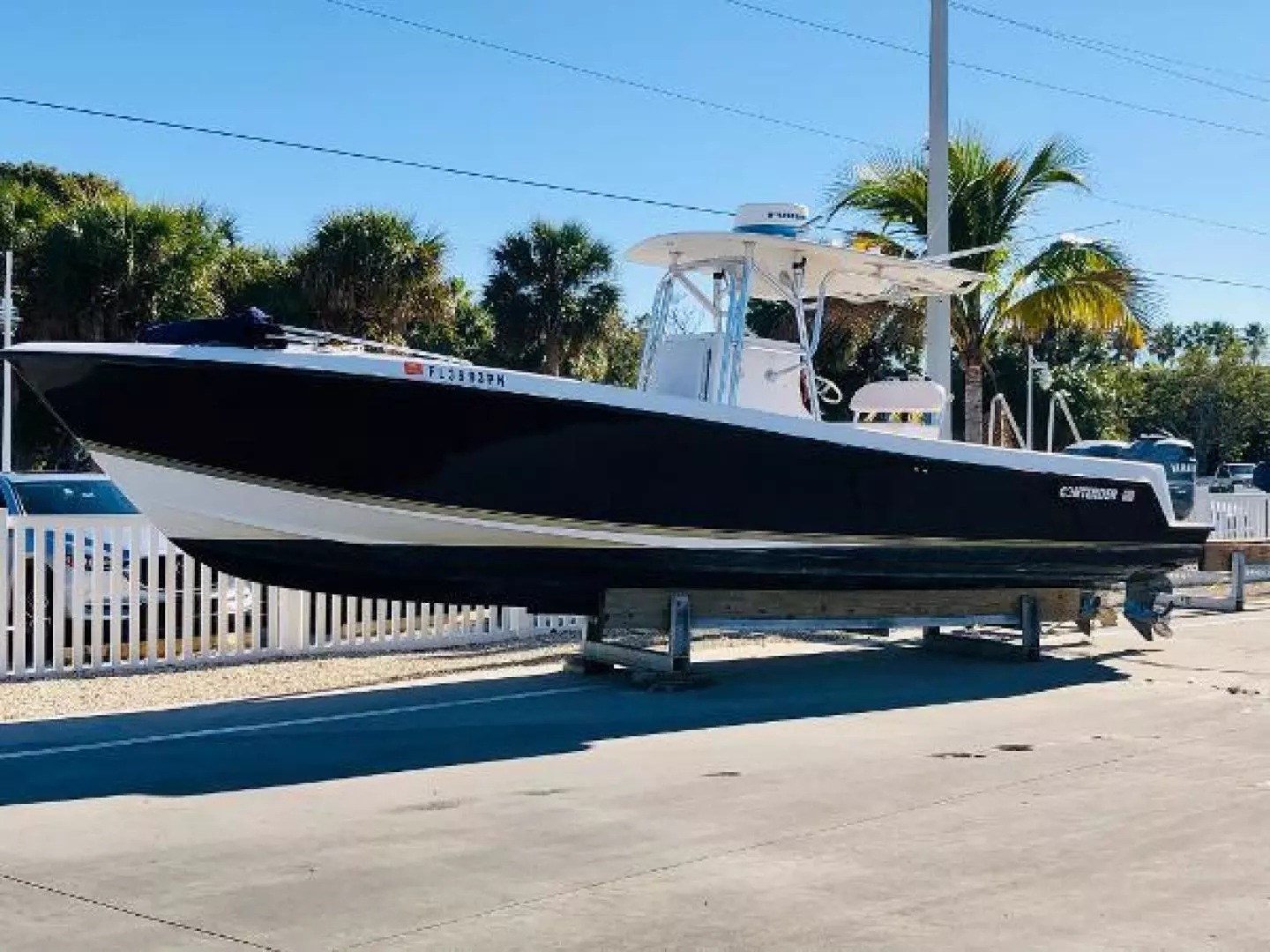 2004 Contender 31 Open - Image 3