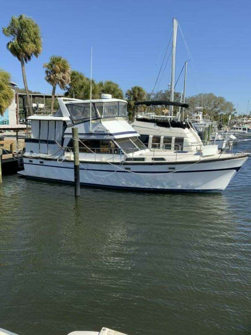 1987 President 41 Double Cabin Motor Yacht - Image 5