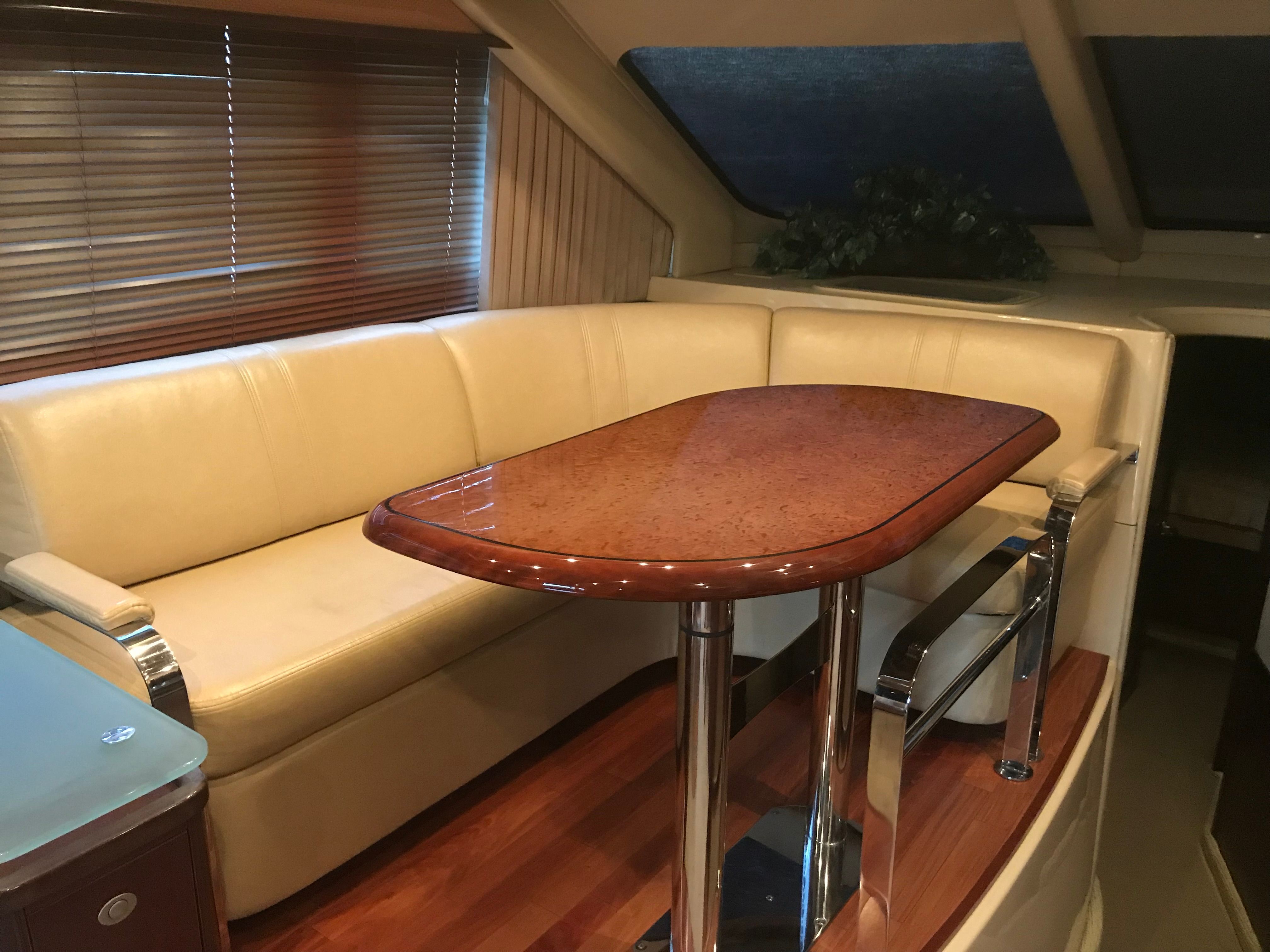 2005 Sea Ray 500 Sedan Bridge - 25