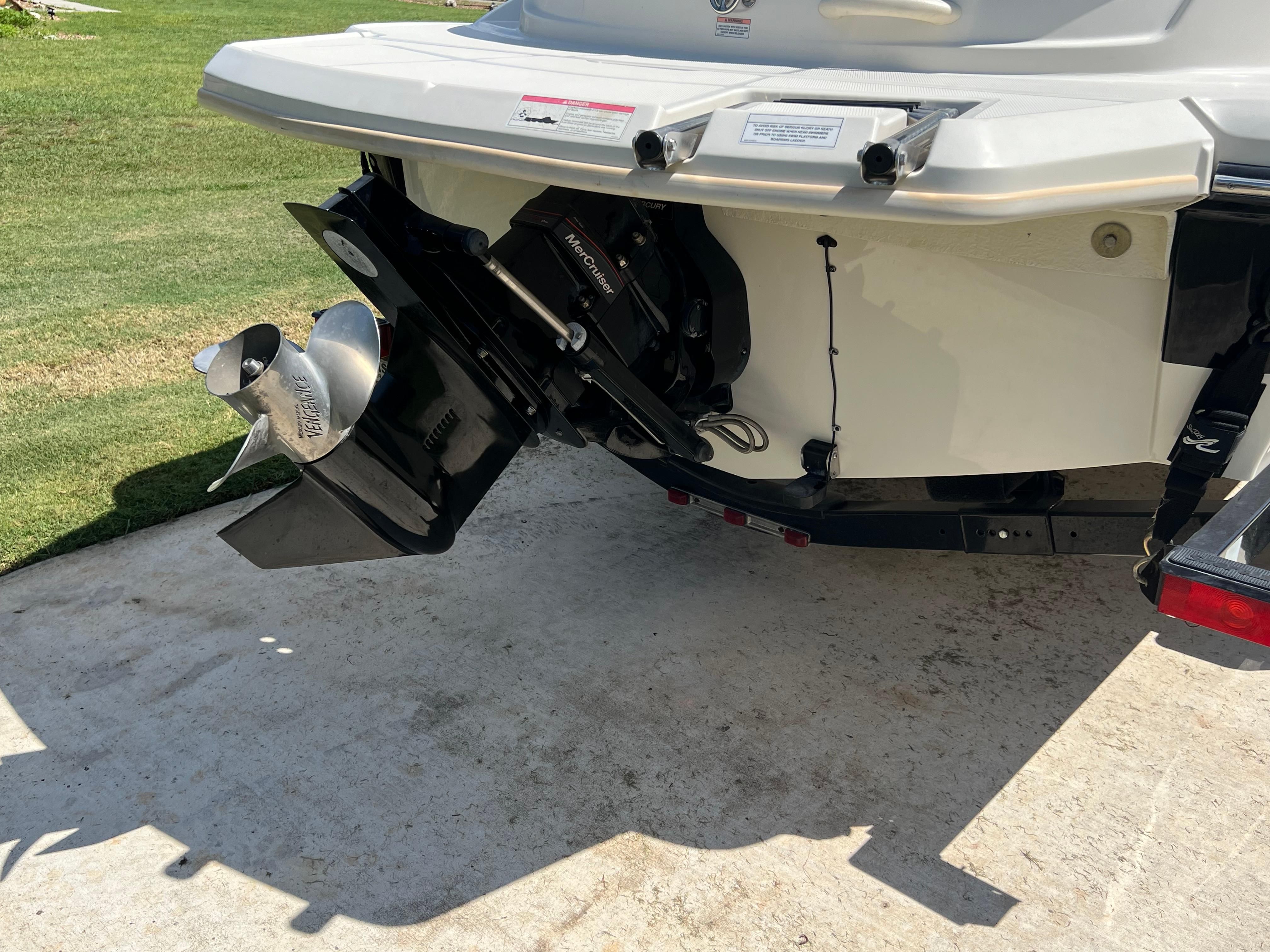 2009 Sea Ray 185 - 11