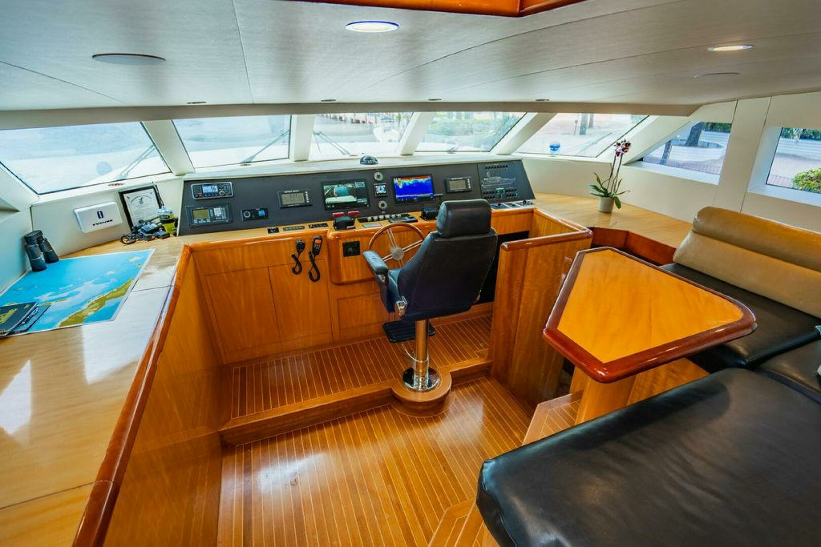 2001 Intermarine — - Image 20