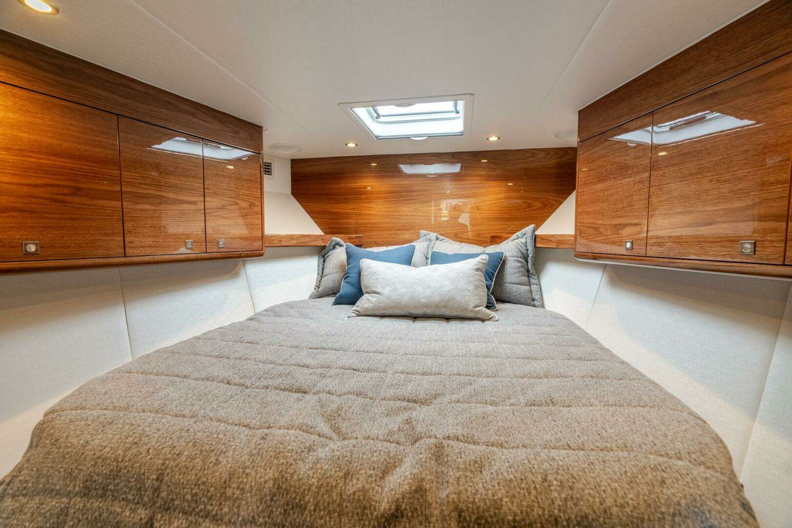 2026 Viking 46 Billfish - Image 25