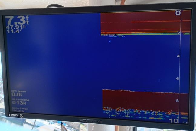 Fishfinder display on 1980 Thompson Passenger and Dive Trawler, showing depth and sonar readings.