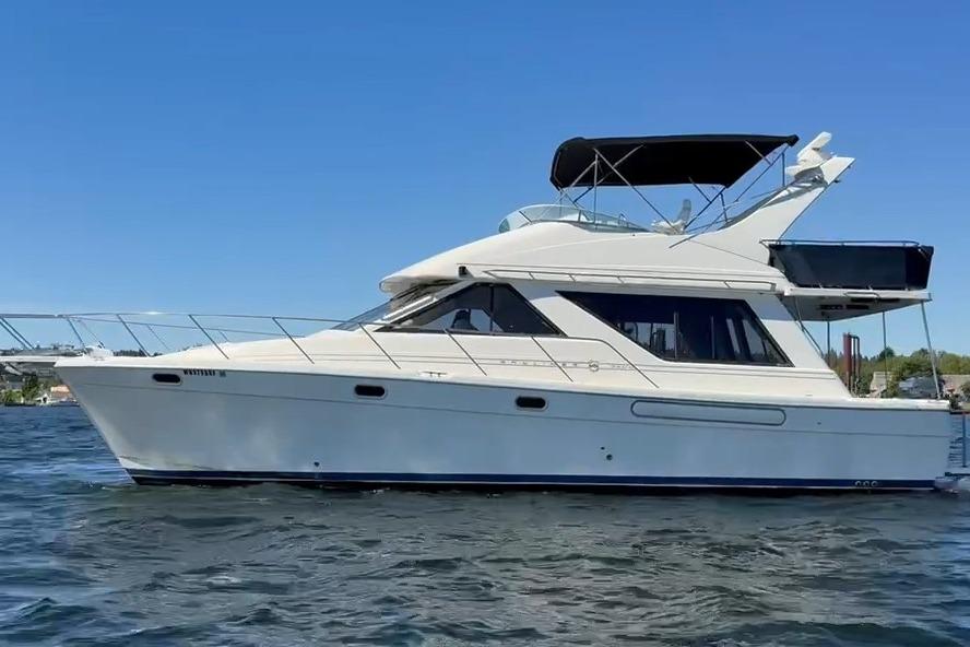 1997 Bayliner 3988 Command Bridge Motoryacht