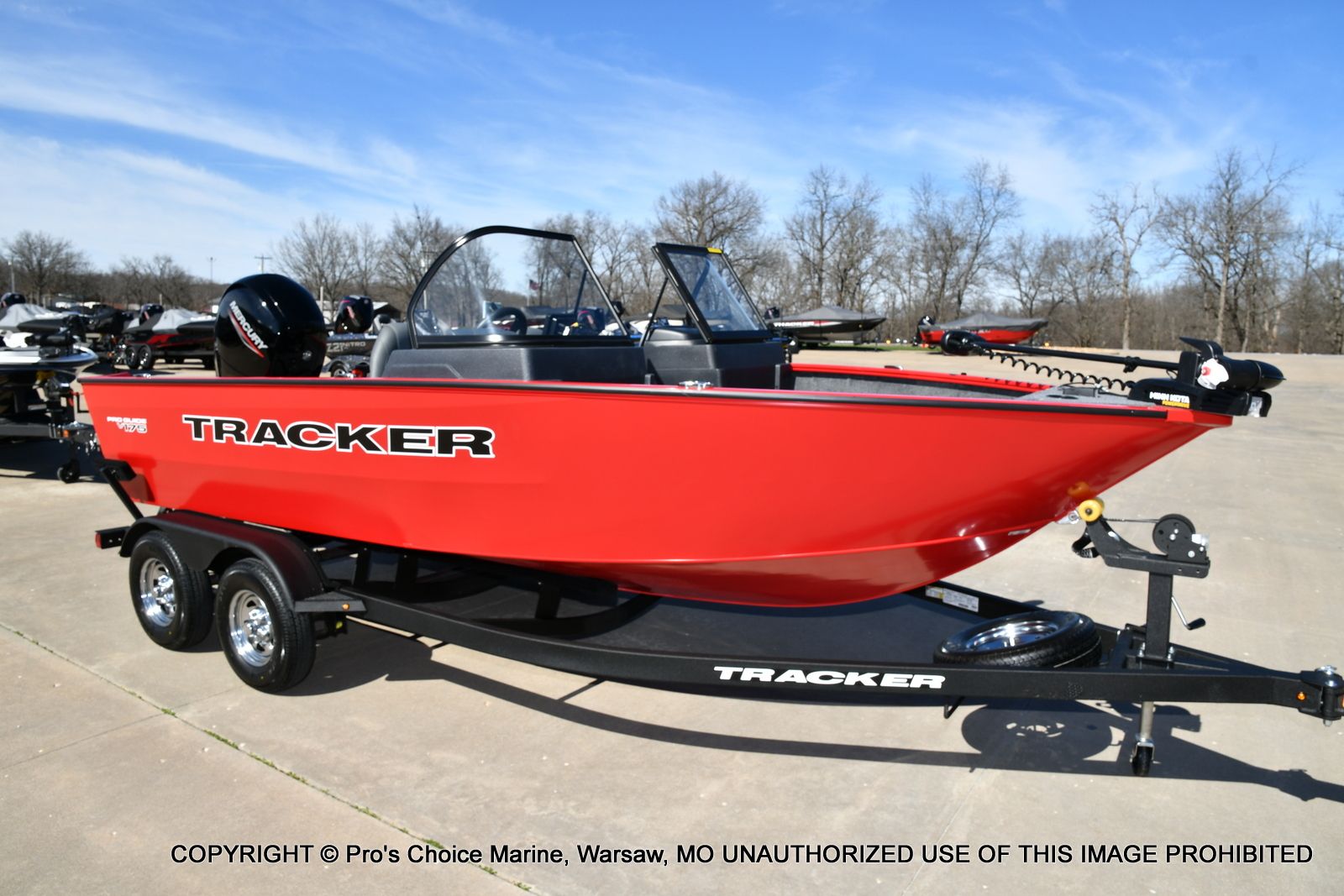 2026 Tracker Pro Guide V-175 WT w/150HP - 73