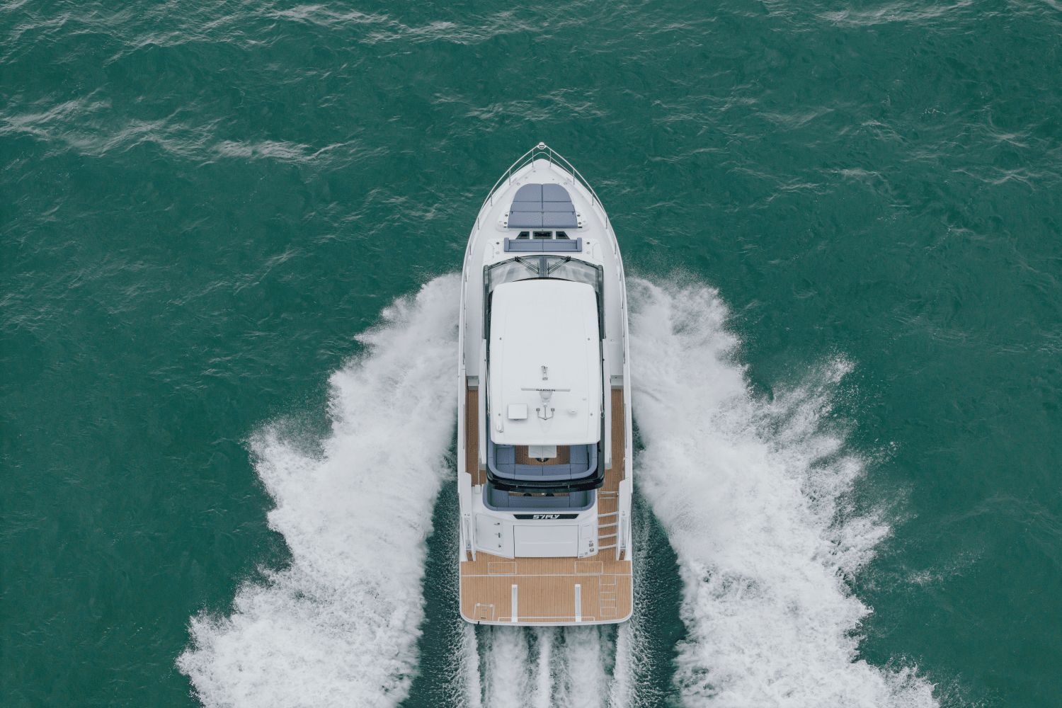 2027 Cruisers Yachts 57 Fly - 5